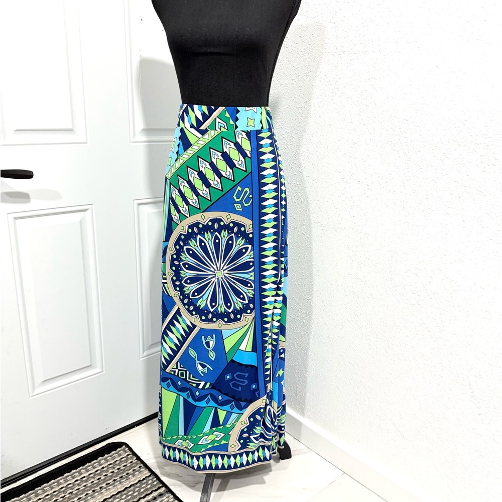 Chico's travelers slinky knit maxi Blue and Green Geometric Skirt M